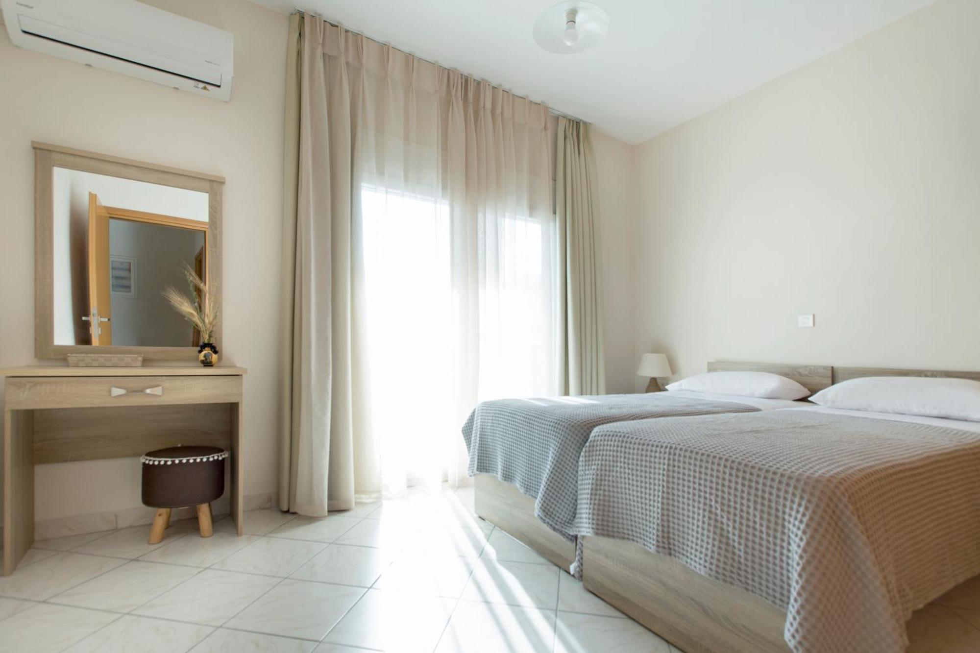 Kostas 1 Apartment